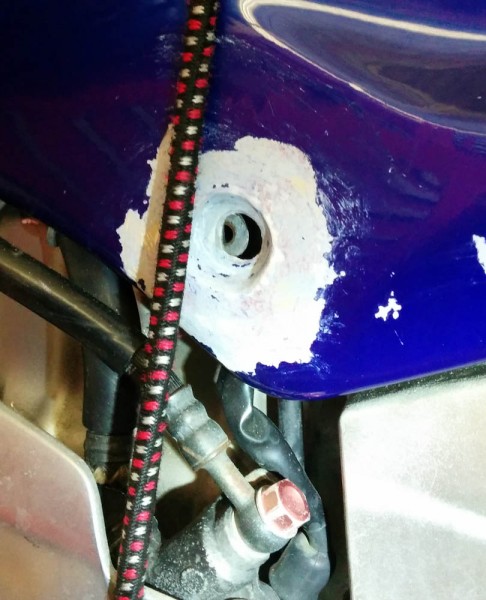 This is how the rear hole lines up with the mounting point in the frame. Or rather, how it does not...